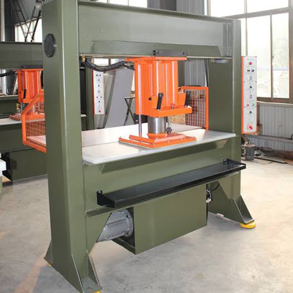 Hydraulic Travel Head Cutting Machine
